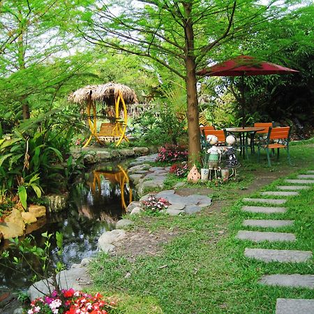 Fairy Story Village Farm B&B Dongshan  Extérieur photo