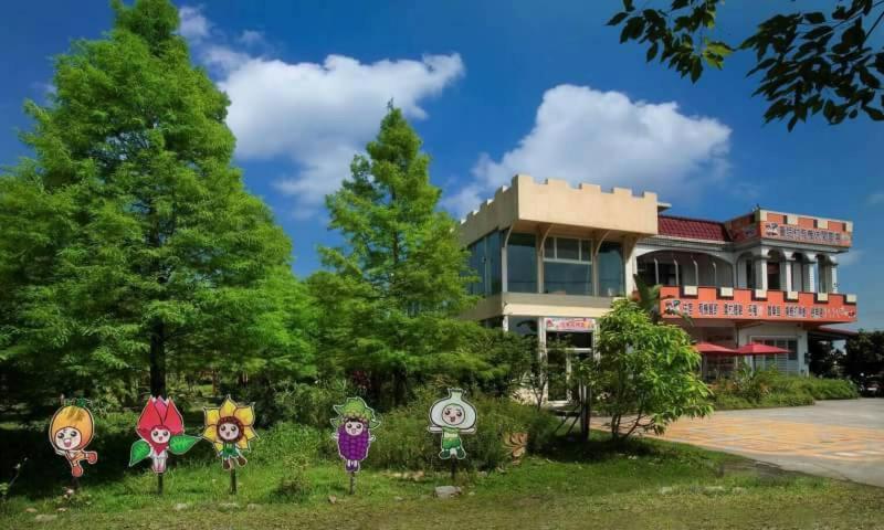 Fairy Story Village Farm B&B Dongshan  Extérieur photo