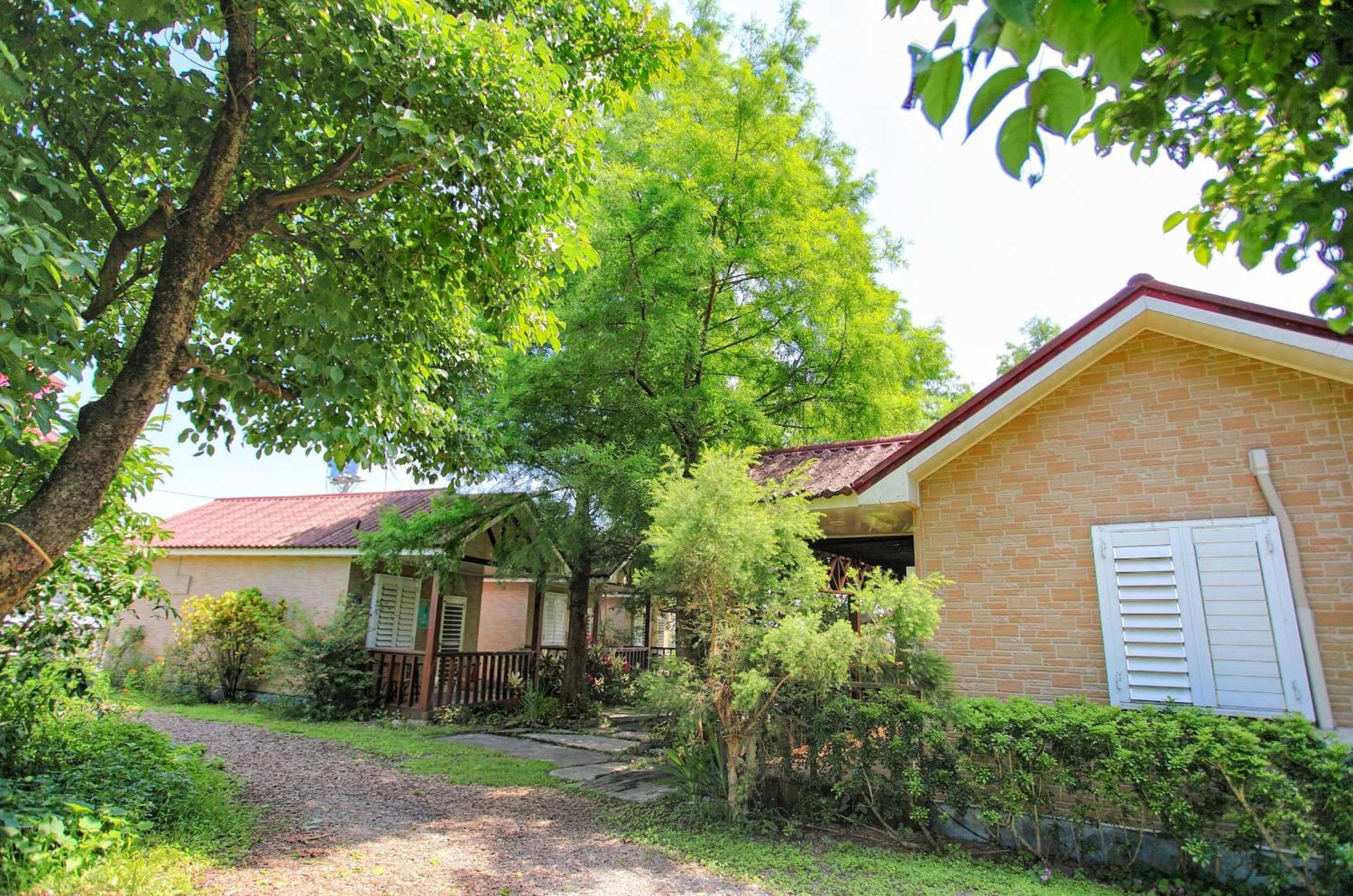 Fairy Story Village Farm B&B Dongshan  Extérieur photo